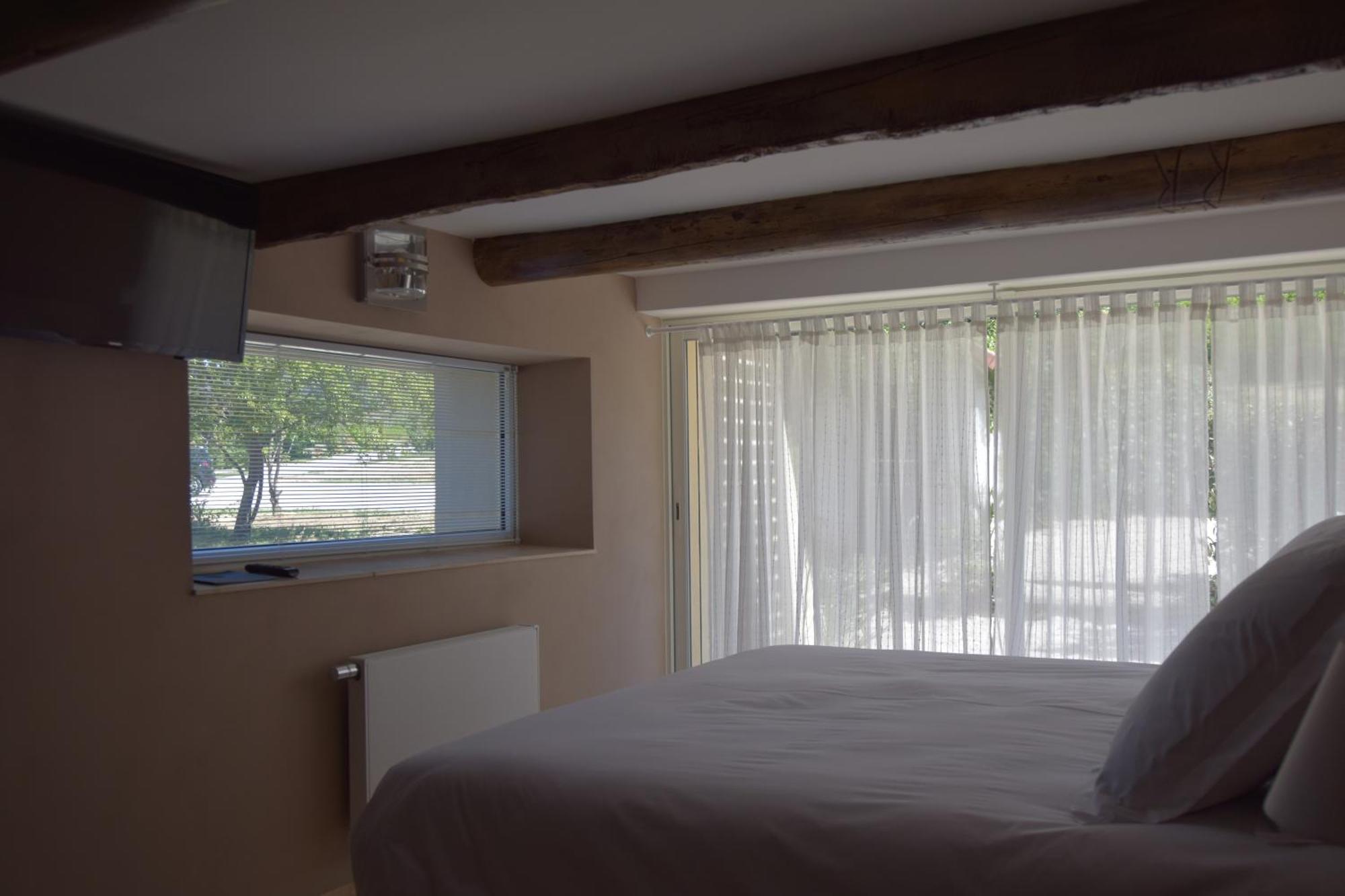 Apartment Hoteliere Et Des Sources Du Gros Noyer *